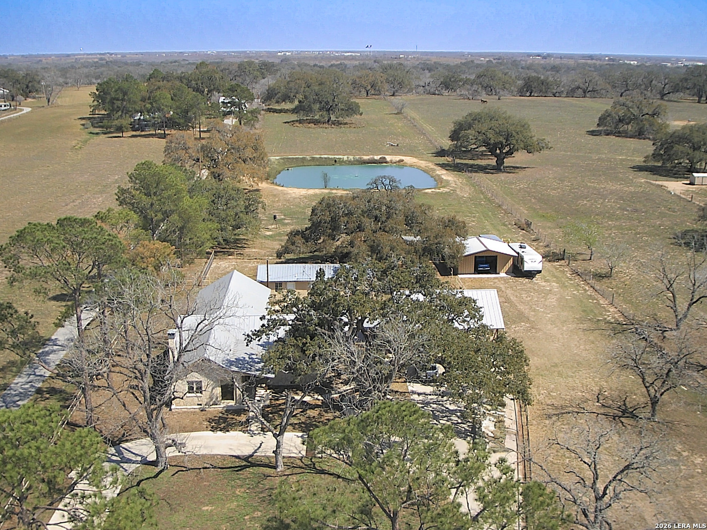 2828 2nd Street Pleasanton TX 78064
