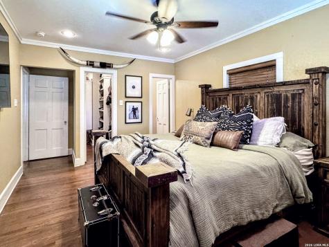 2828 2nd Street Pleasanton TX 78064