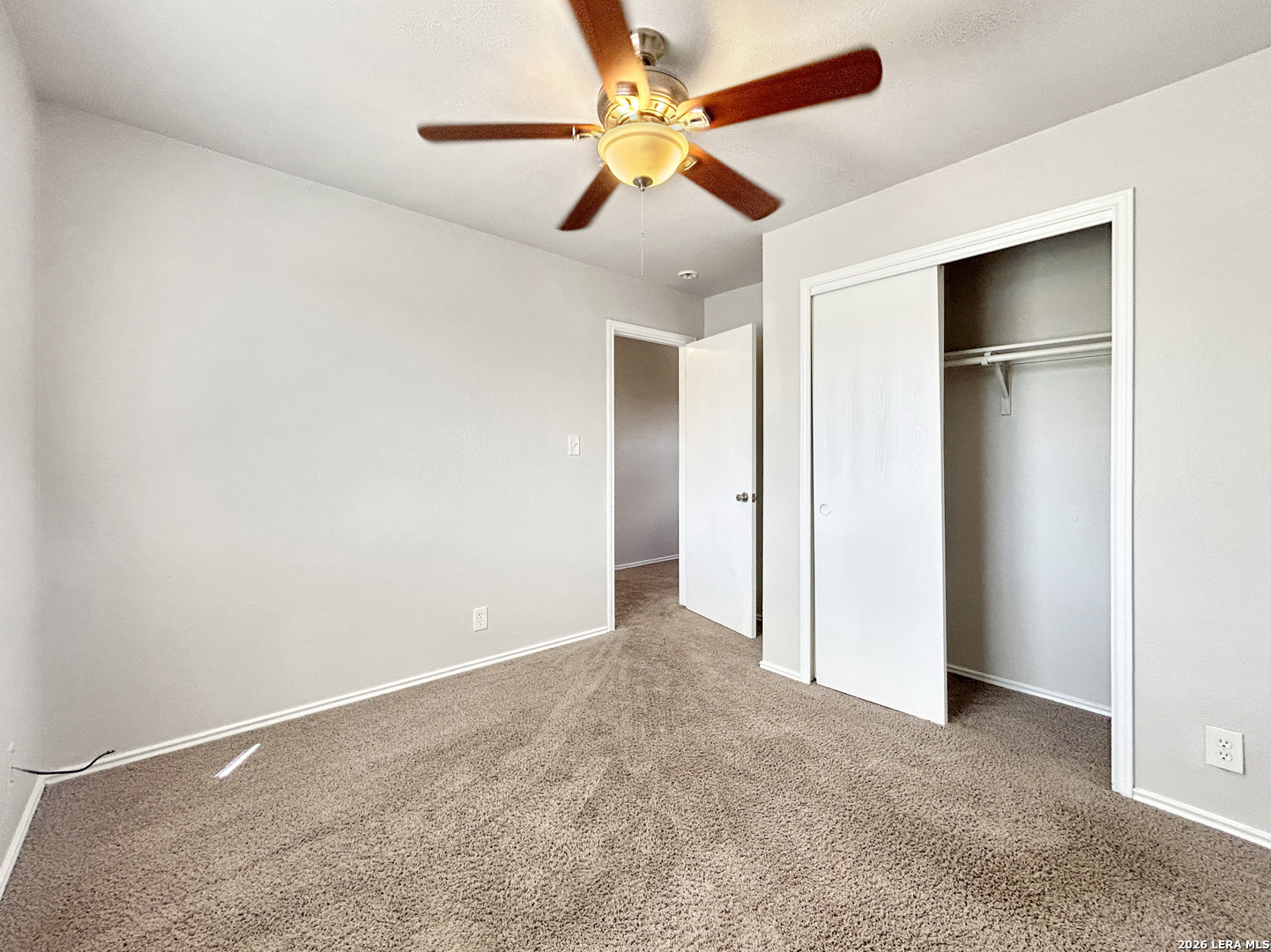 7130 Autumn Acres Converse TX 78109