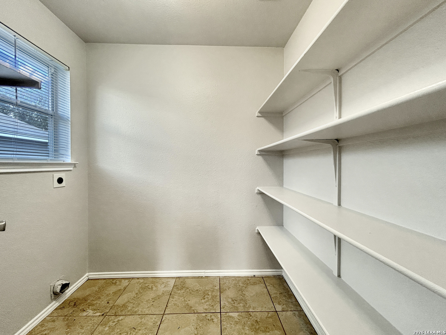 7130 Autumn Acres Converse TX 78109