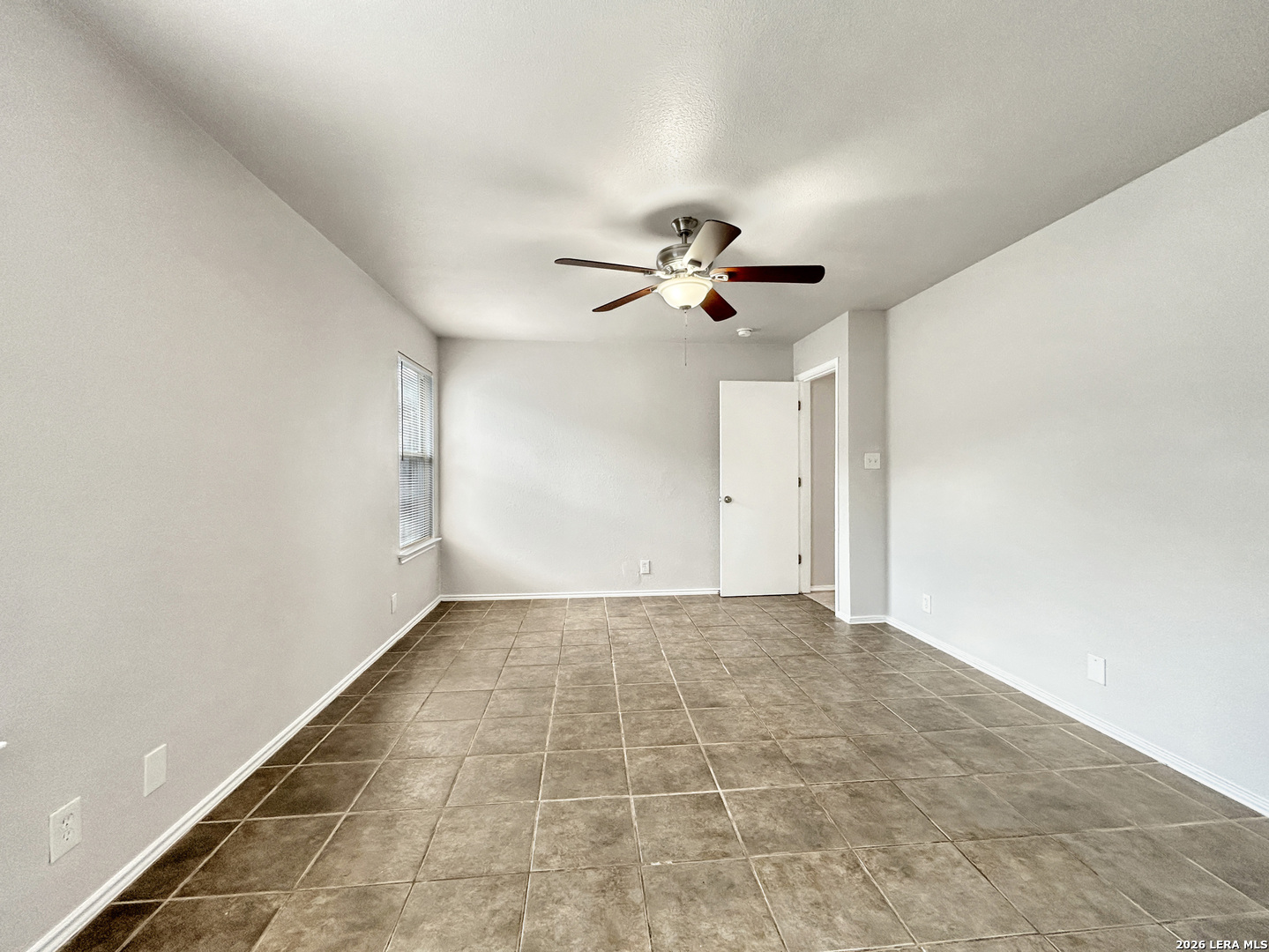 7130 Autumn Acres Converse TX 78109