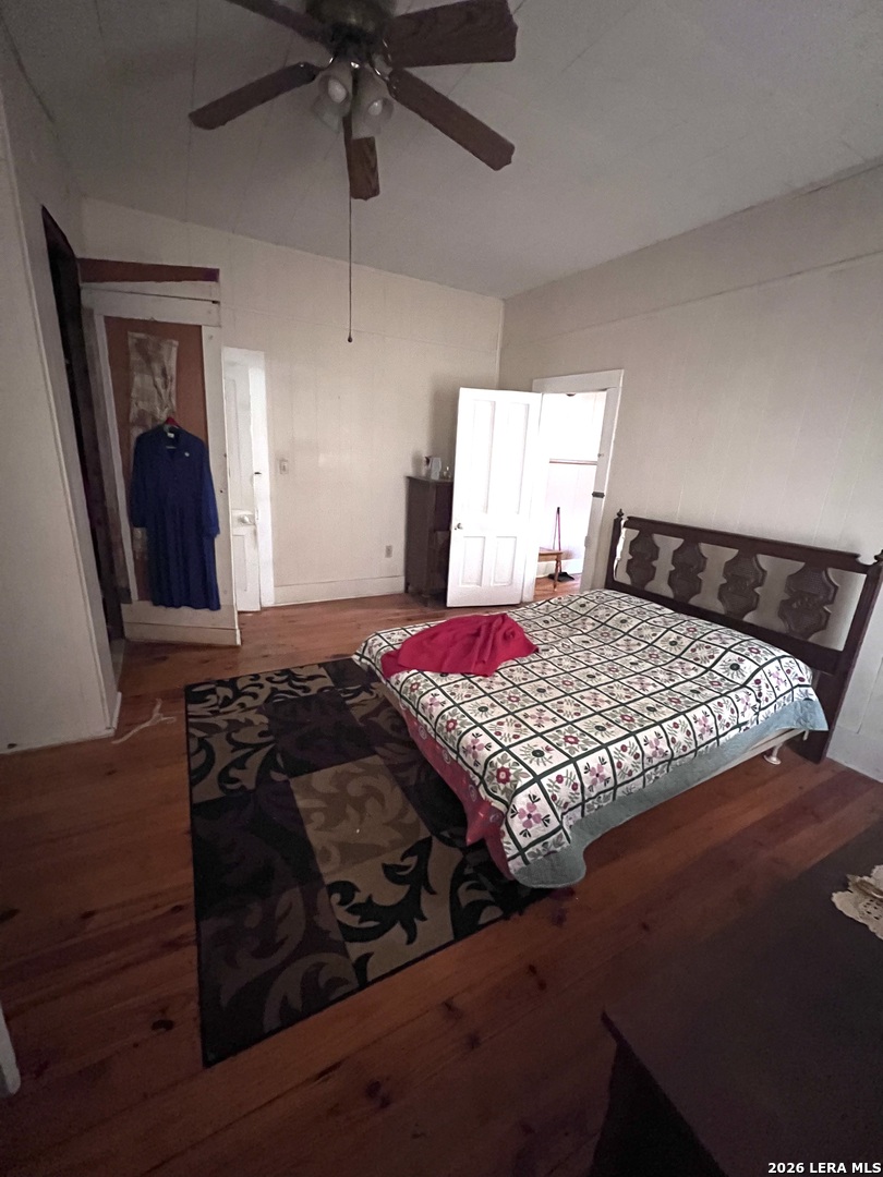 314 Bois Darc Lockhart TX 78644