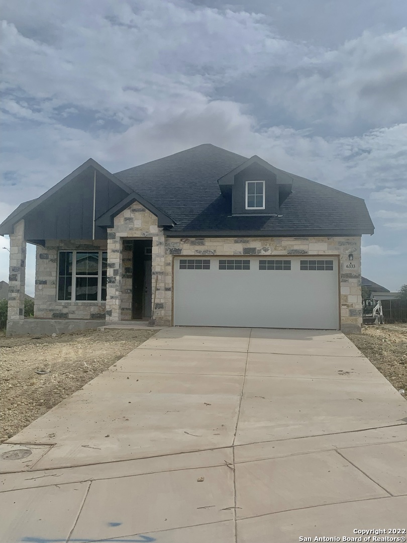 6333 Black Butte Schertz TX 78108