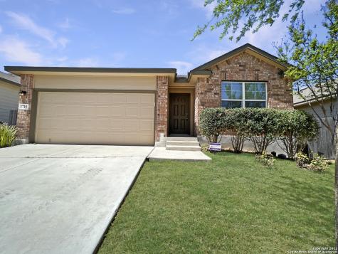 1715 Emerald Edge San Antonio TX 78245