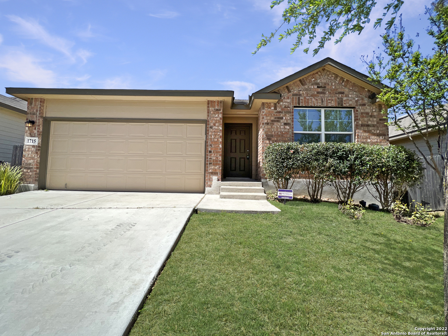 1715 Emerald Edge San Antonio TX 78245