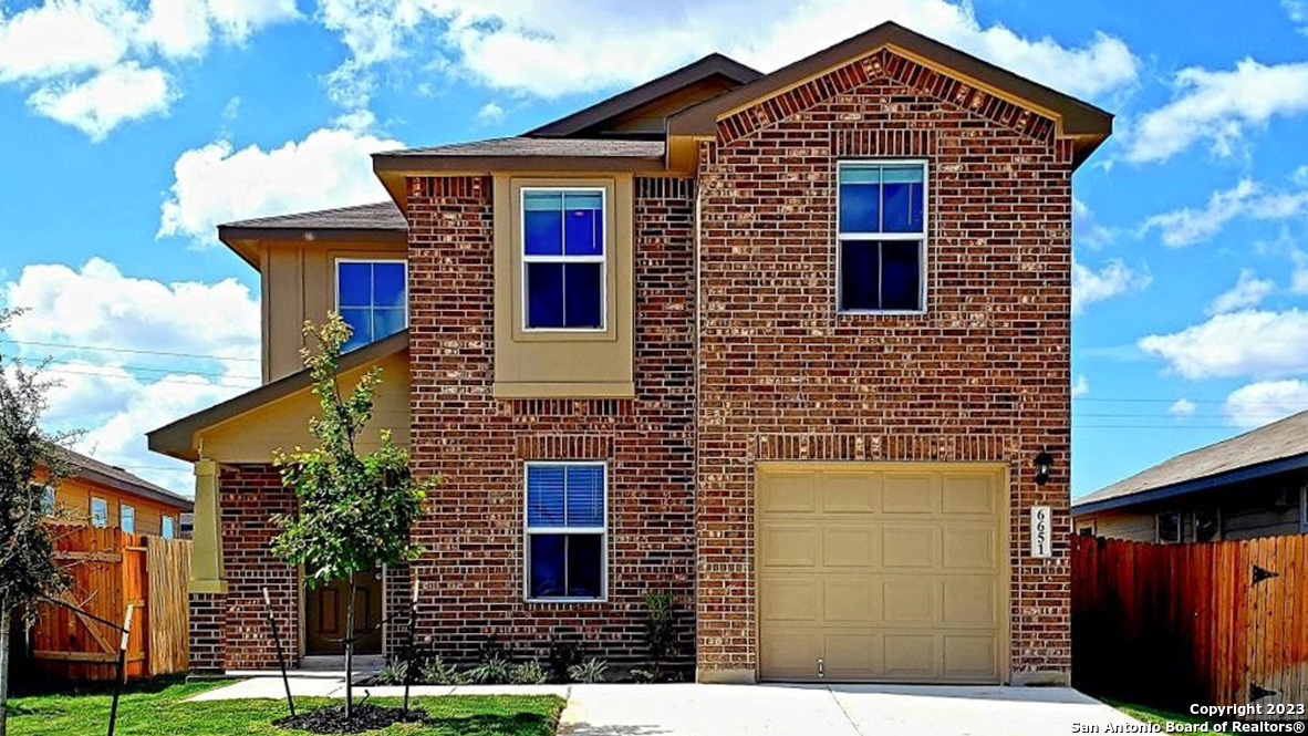 6651 Whisper Pond San Antonio TX 78252