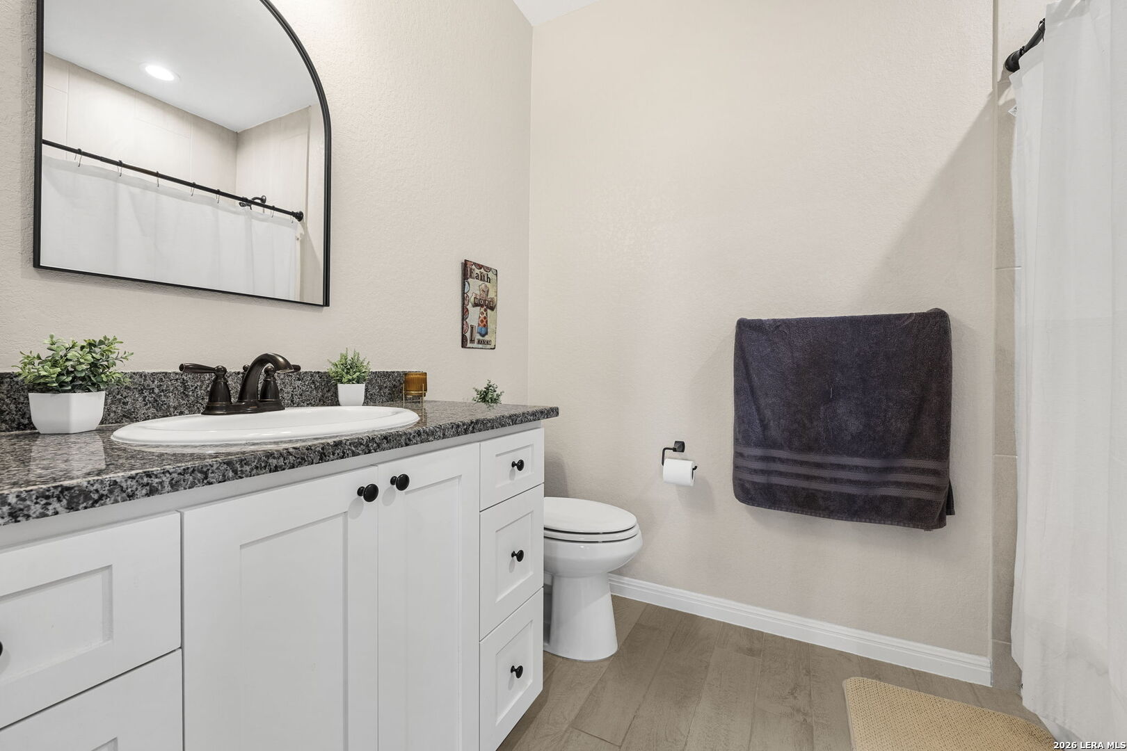 213 Colonial Lane La Vernia TX 78121