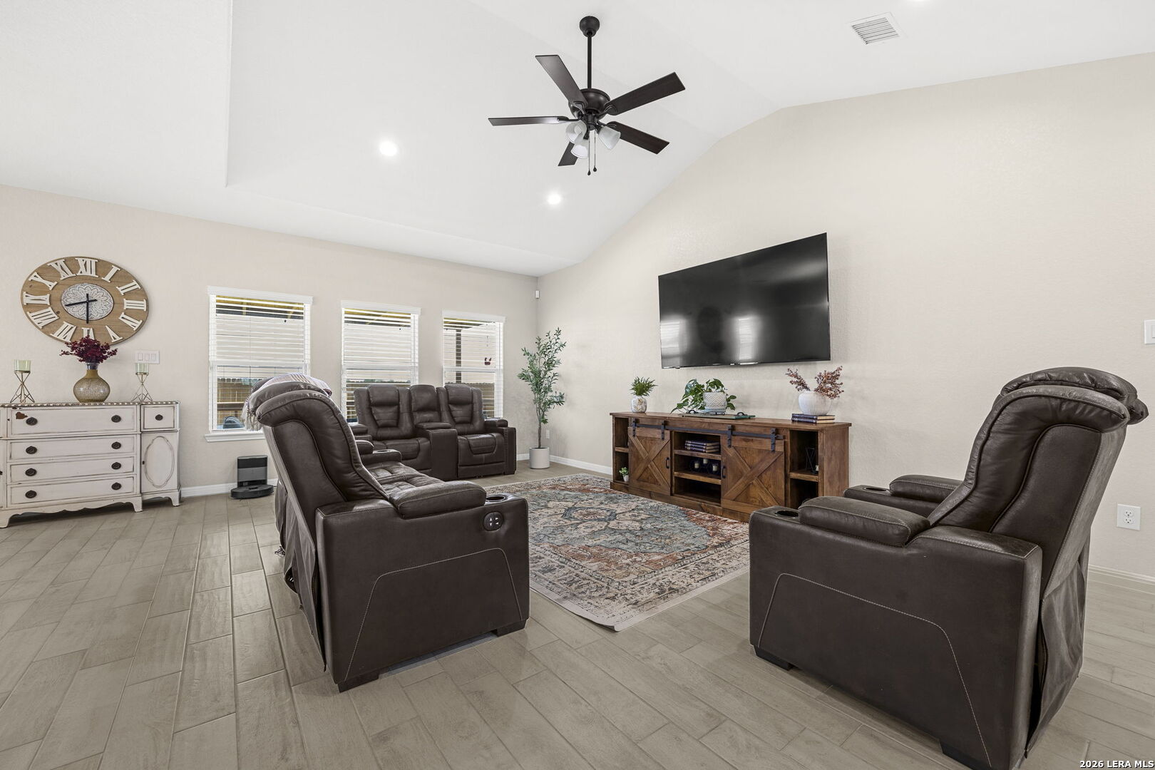 213 Colonial Lane La Vernia TX 78121