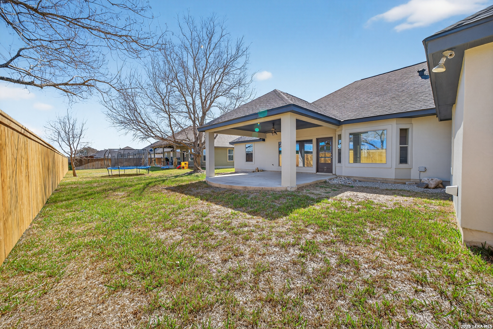 1768 Stonehaven Pleasanton TX 78064