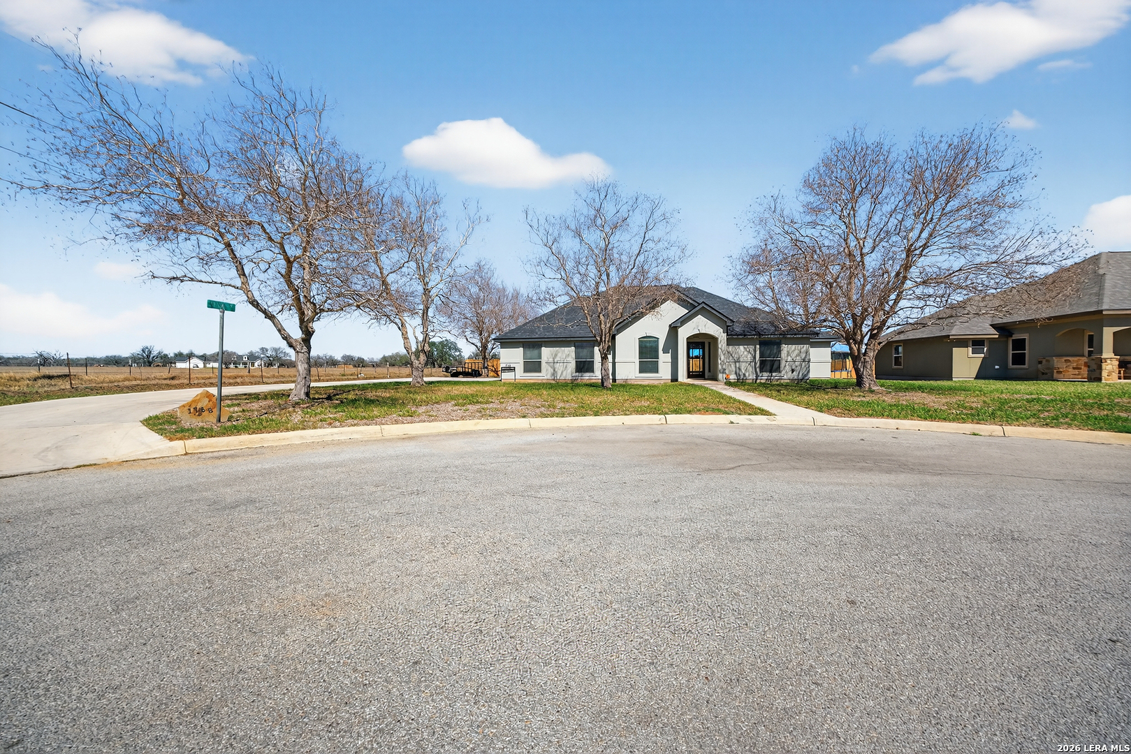 1768 Stonehaven Pleasanton TX 78064