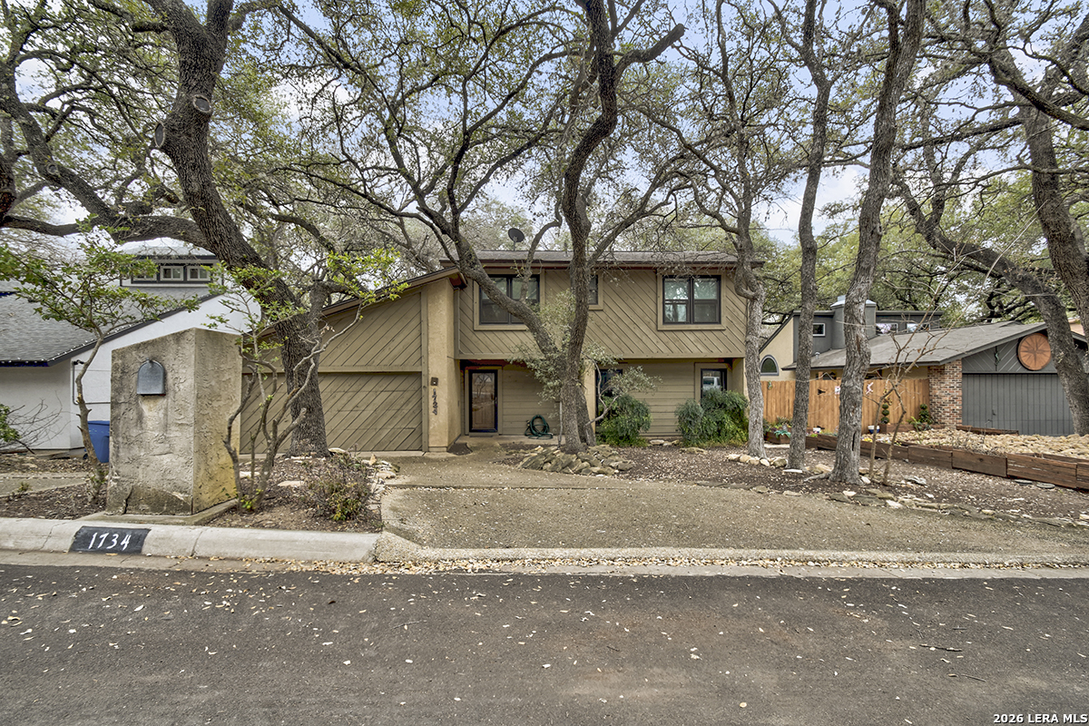 1734 Donerail San Antonio TX 78248