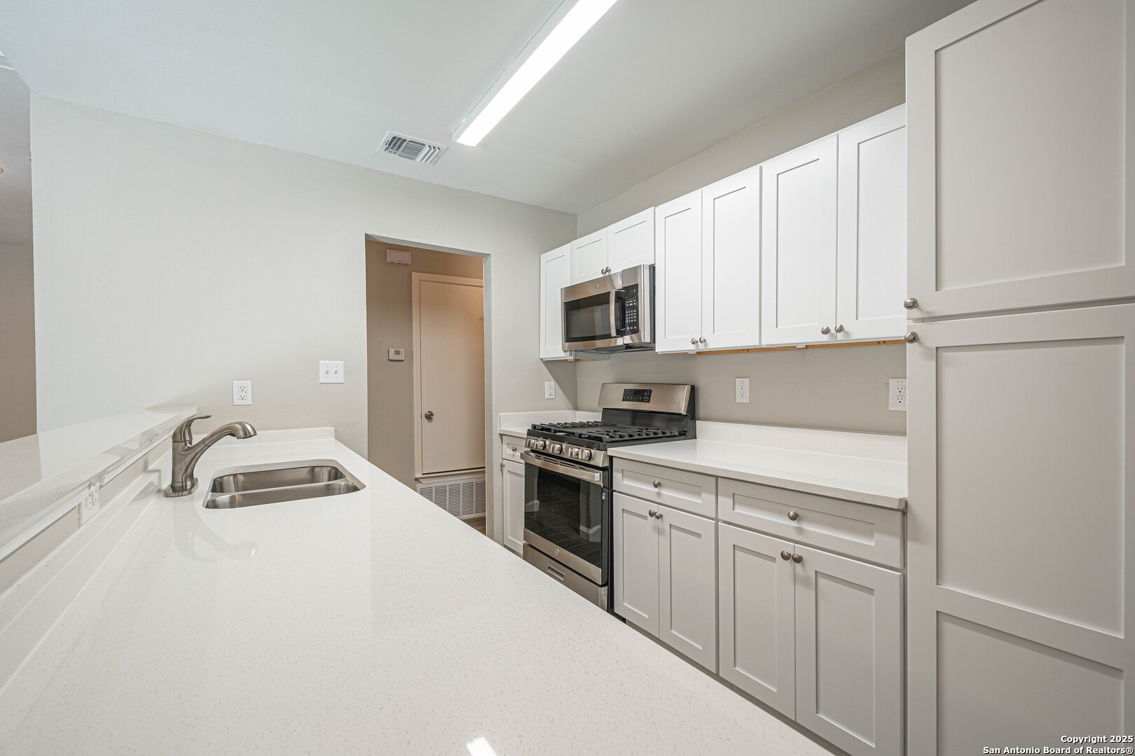 7814 Oak Forest Live Oak TX 78233