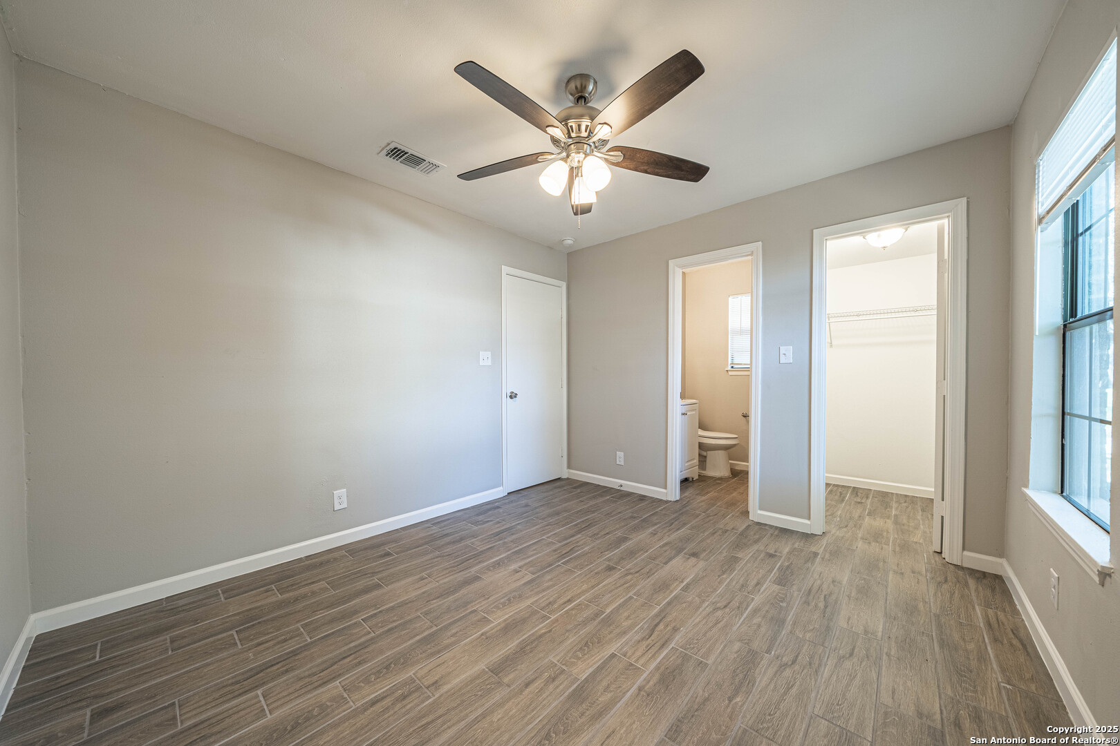 7814 Oak Forest Live Oak TX 78233