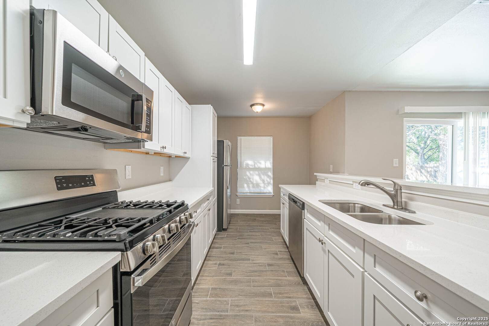 7814 Oak Forest Live Oak TX 78233