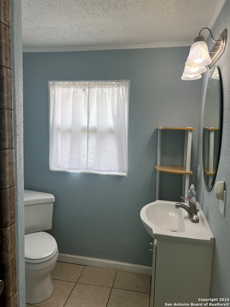 820 Magnolia Rockport TX 78382