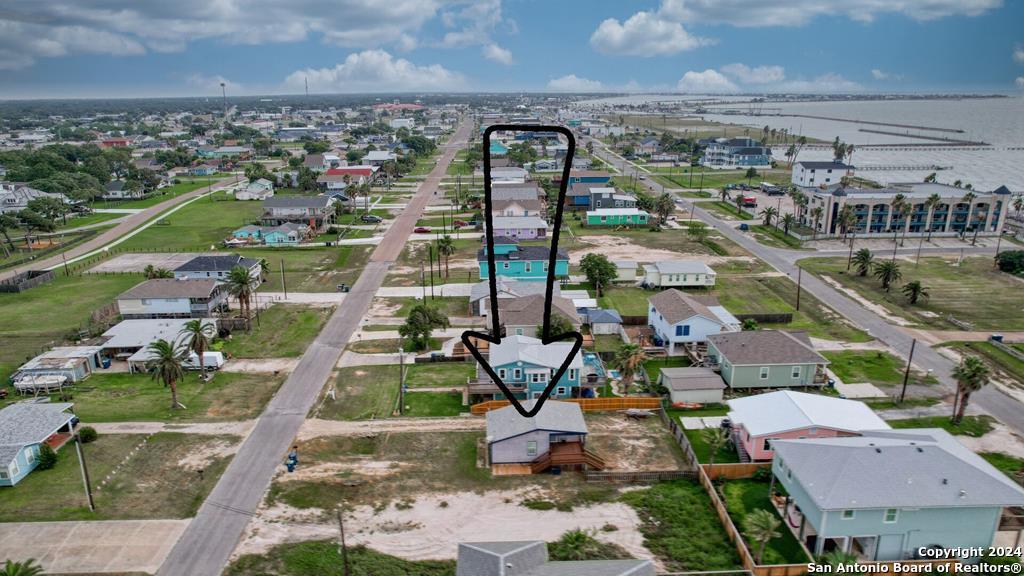 820 Magnolia Rockport TX 78382