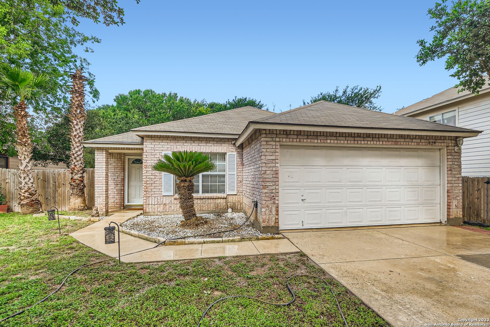 419 Upland Creek San Antonio TX 78245