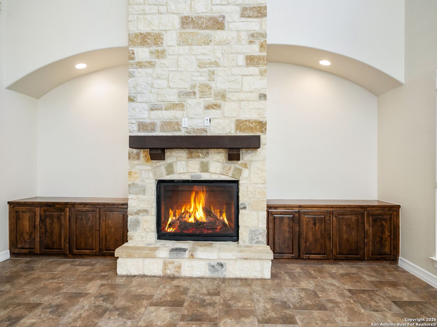 303 Regent Circle San Antonio TX 78231