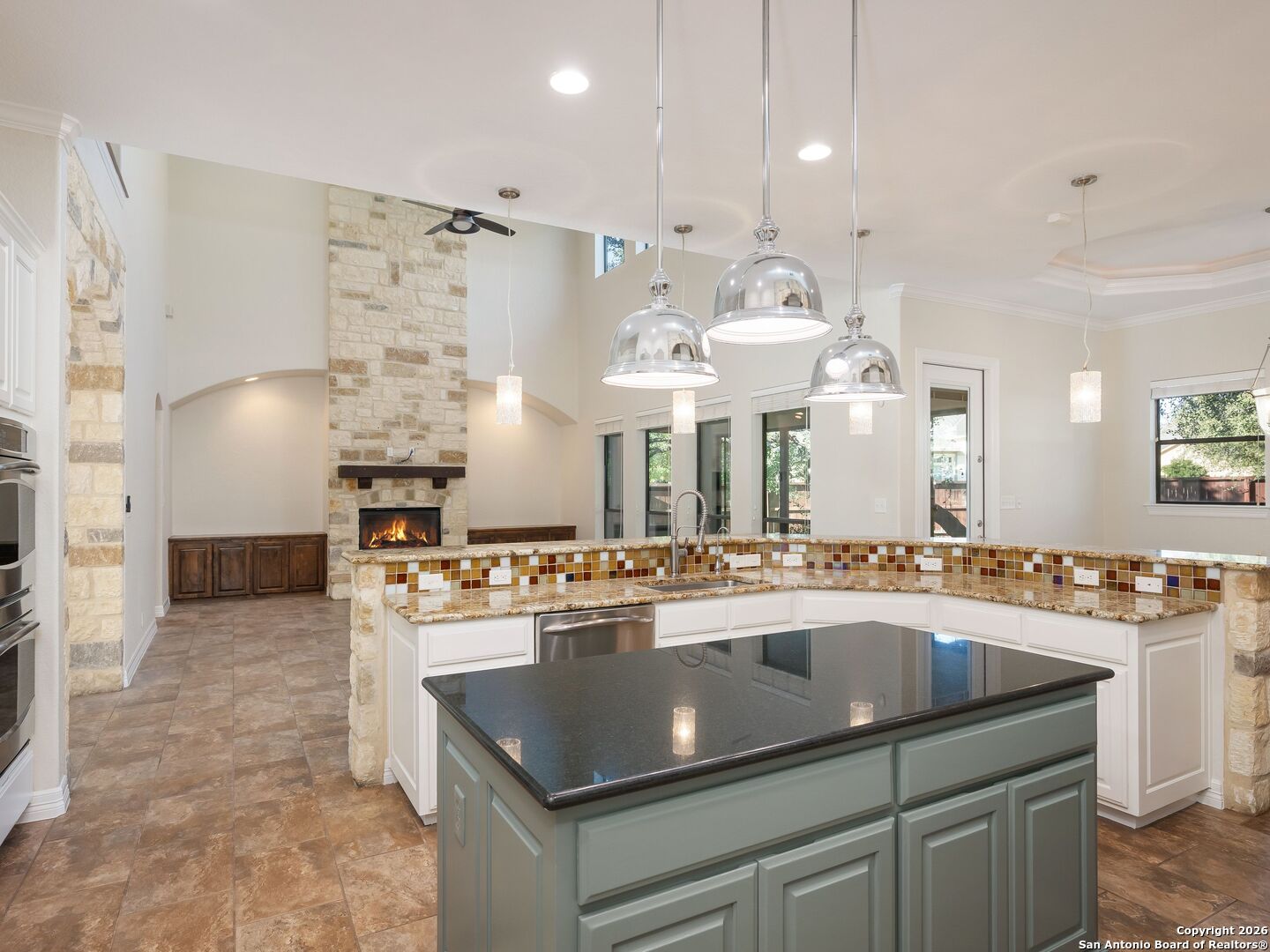 303 Regent Circle San Antonio TX 78231