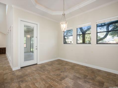 303 Regent Circle San Antonio TX 78231