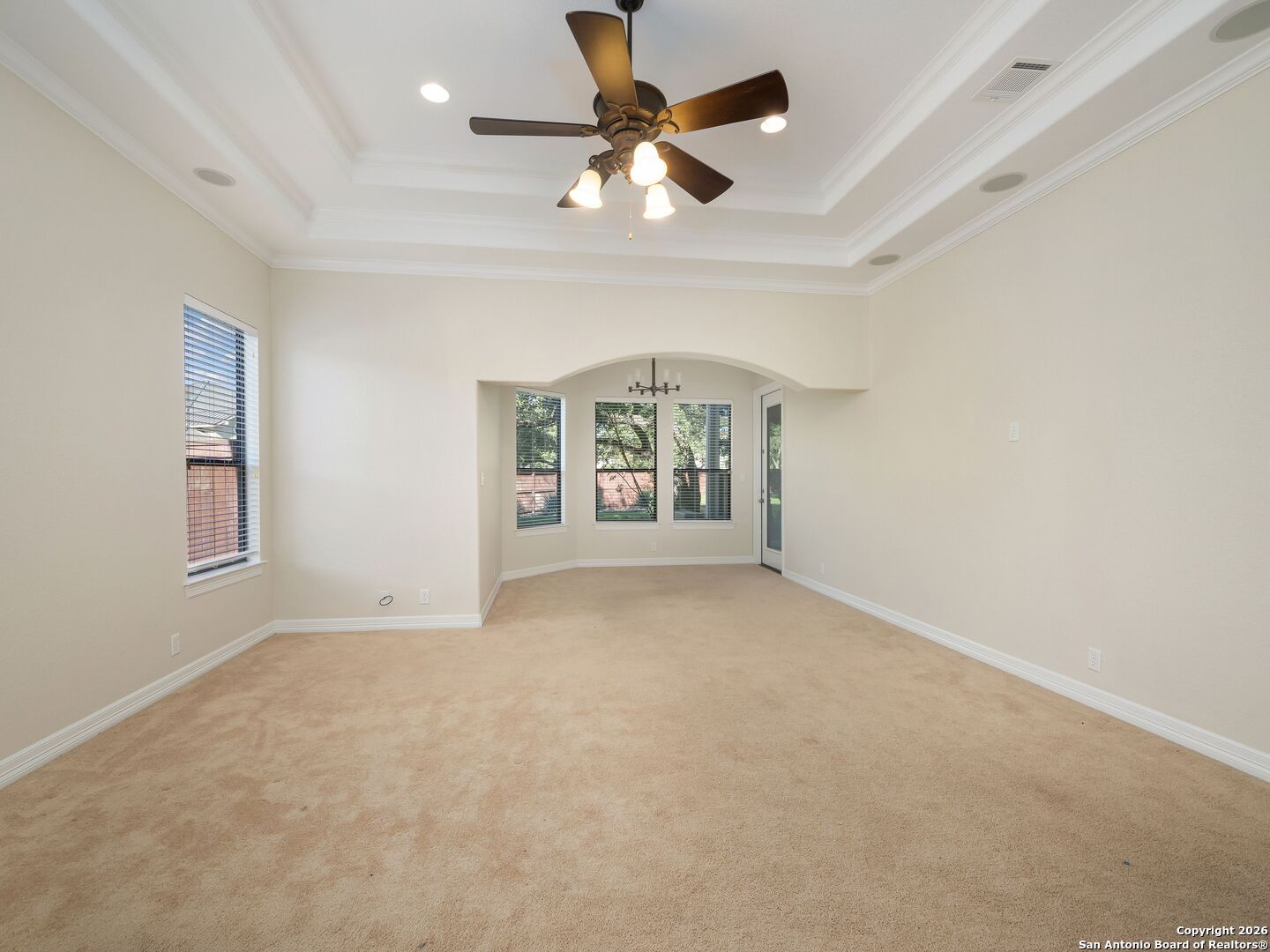 303 Regent Circle San Antonio TX 78231