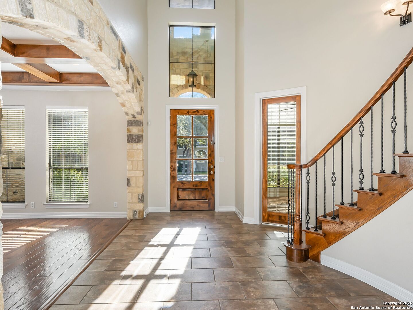 303 Regent Circle San Antonio TX 78231