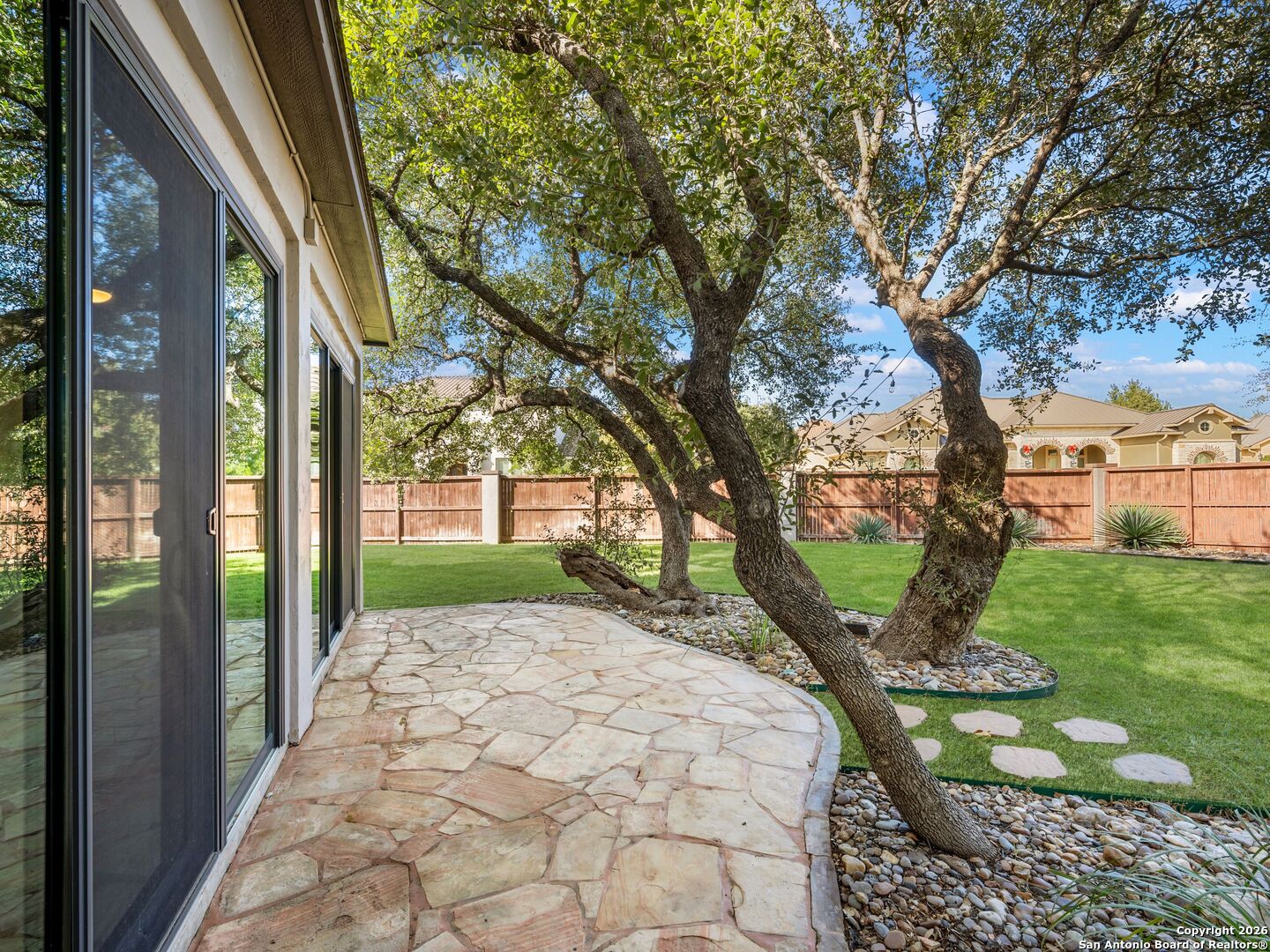 303 Regent Circle San Antonio TX 78231