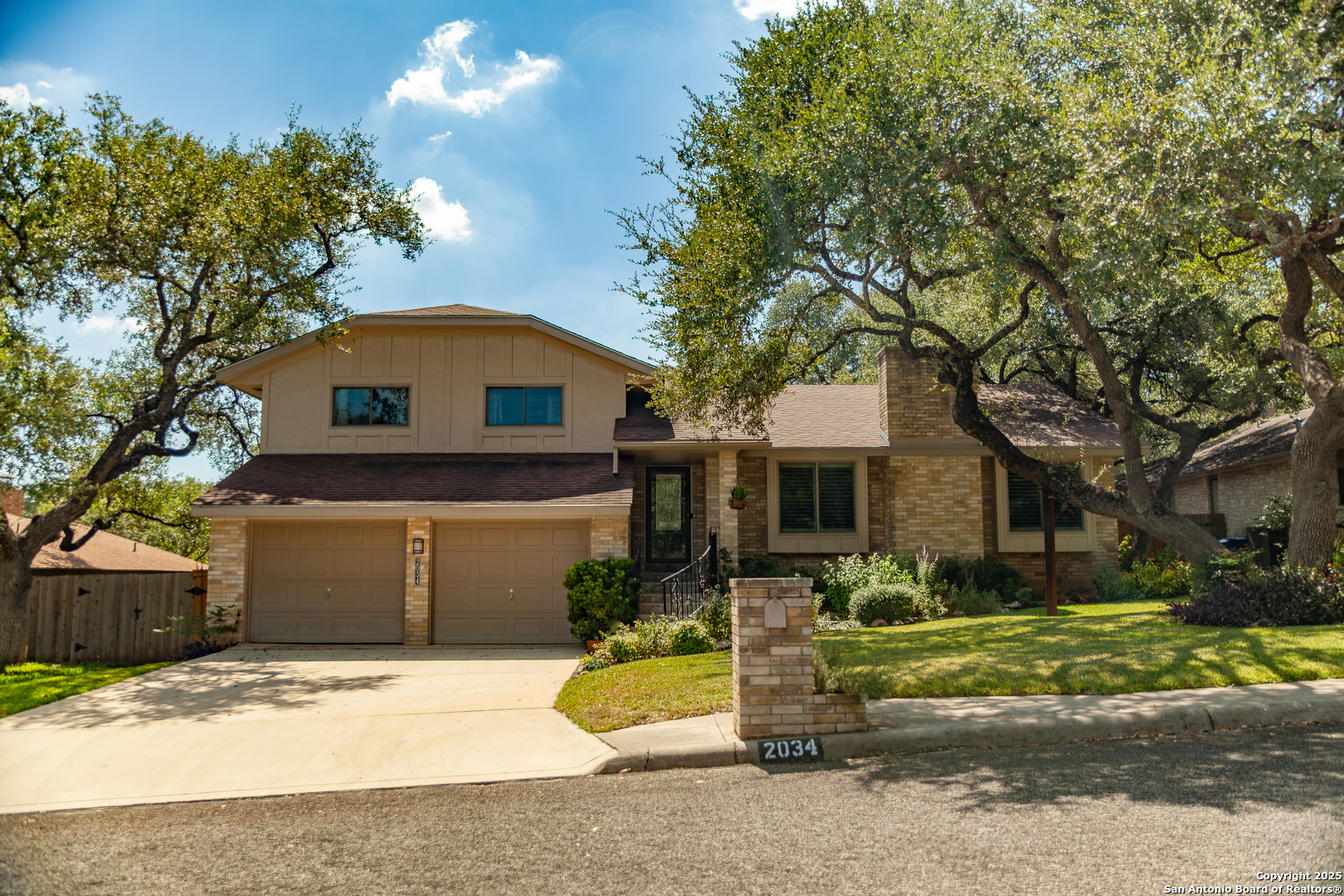 2034 Encino Vista San Antonio TX 78259