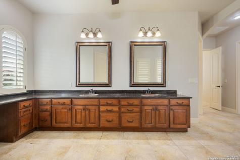 124 Allens Bend New Braunfels TX 78130