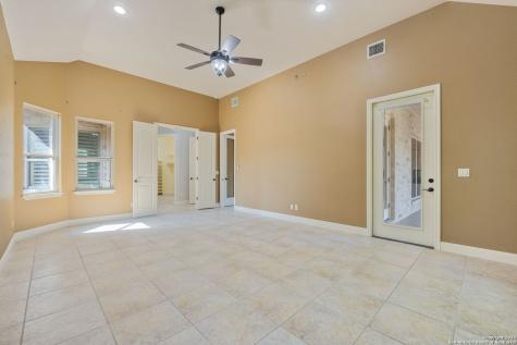 124 Allens Bend New Braunfels TX 78130