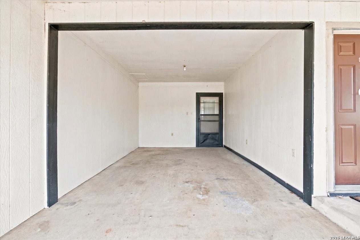 319 Hackberry Street Kenedy TX 78119