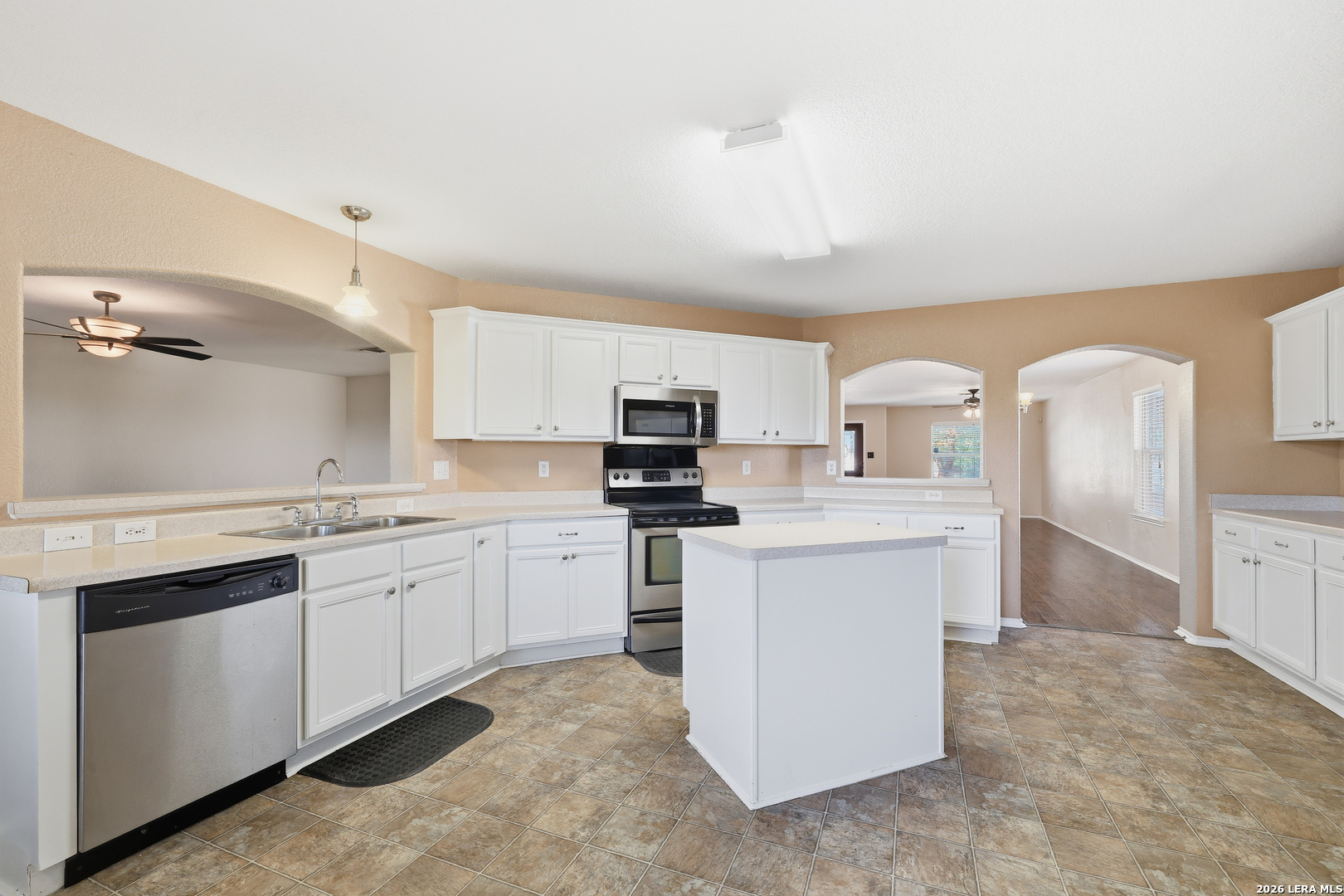 438 S Water Lane New Braunfels TX 78130