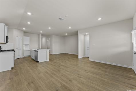 21161 Boulder Flats San Antonio TX 78266