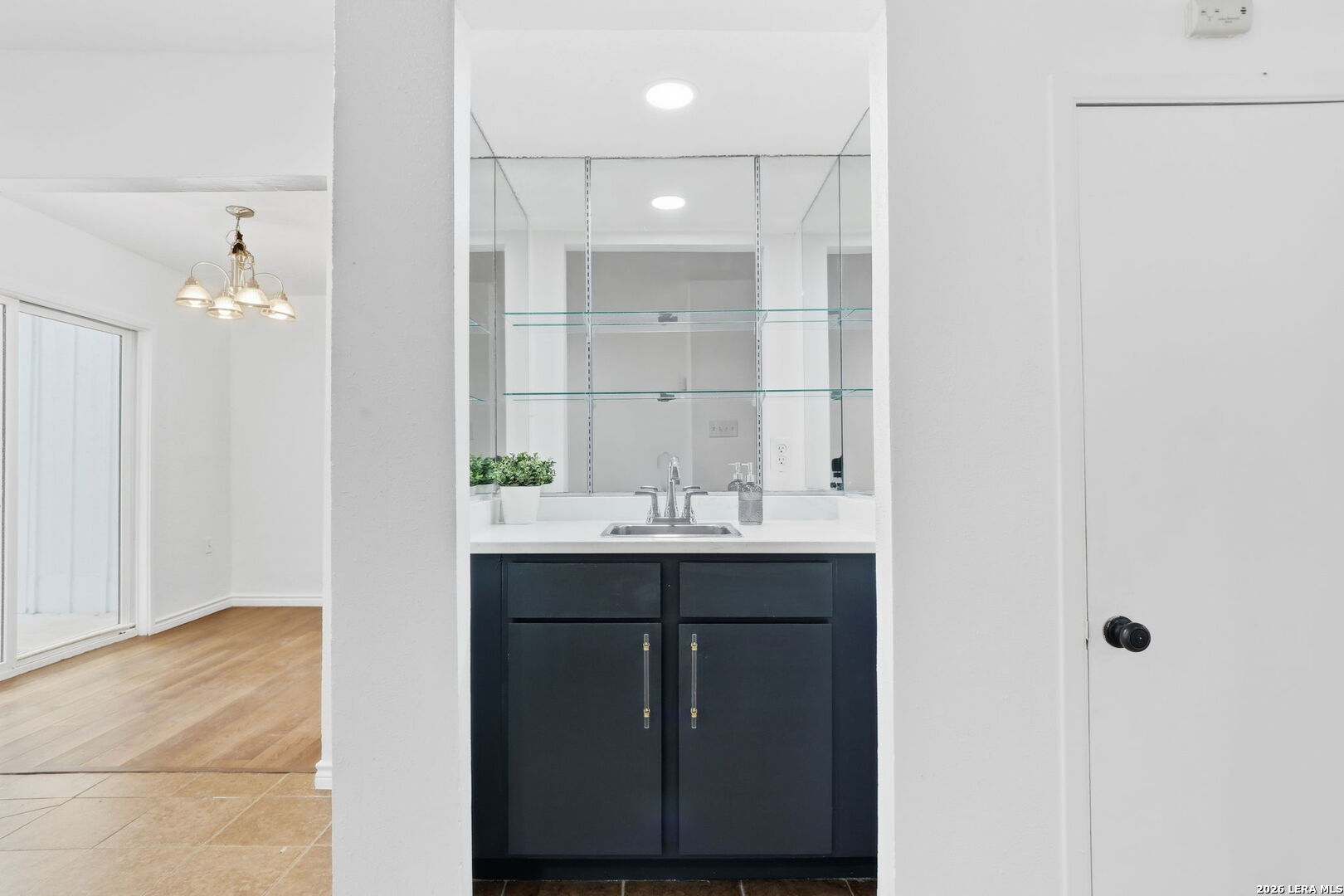 8112 Scottshill San Antonio TX 78209