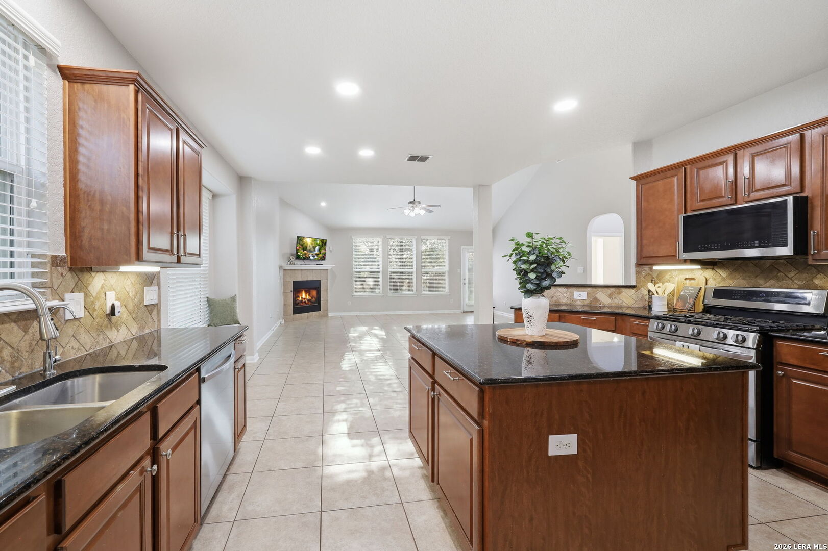 23707 Misty Peak San Antonio TX 78258