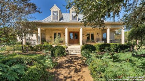 121 Westwood New Braunfels TX 78132