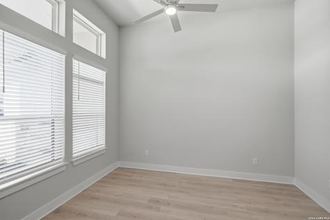 381 Jereth Crossing Castroville TX 78009