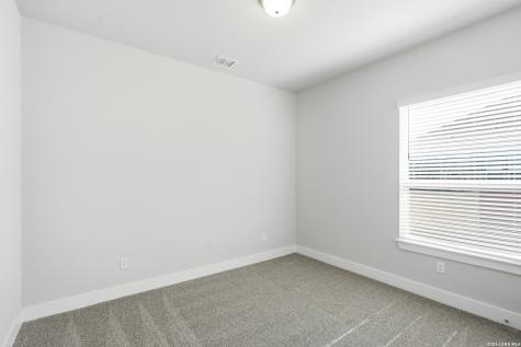 381 Jereth Crossing Castroville TX 78009