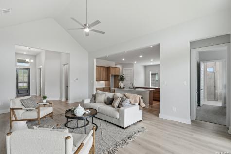 381 Jereth Crossing Castroville TX 78009