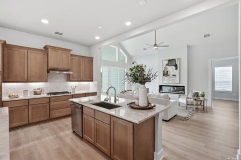 381 Jereth Crossing Castroville TX 78009