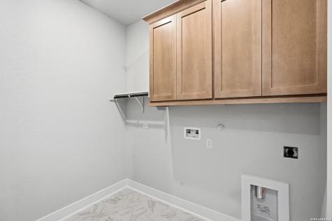 381 Jereth Crossing Castroville TX 78009