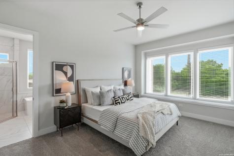 381 Jereth Crossing Castroville TX 78009