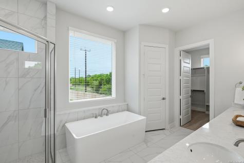 381 Jereth Crossing Castroville TX 78009