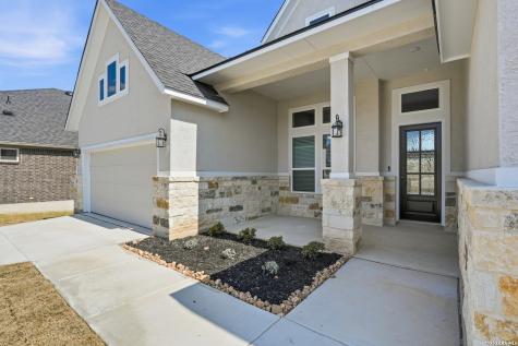 381 Jereth Crossing Castroville TX 78009