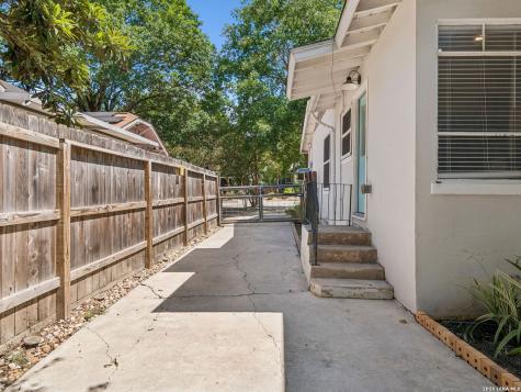 120 Corona Avenue San Antonio TX 78209