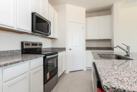 4141 Woodside Drive Seguin TX 78155