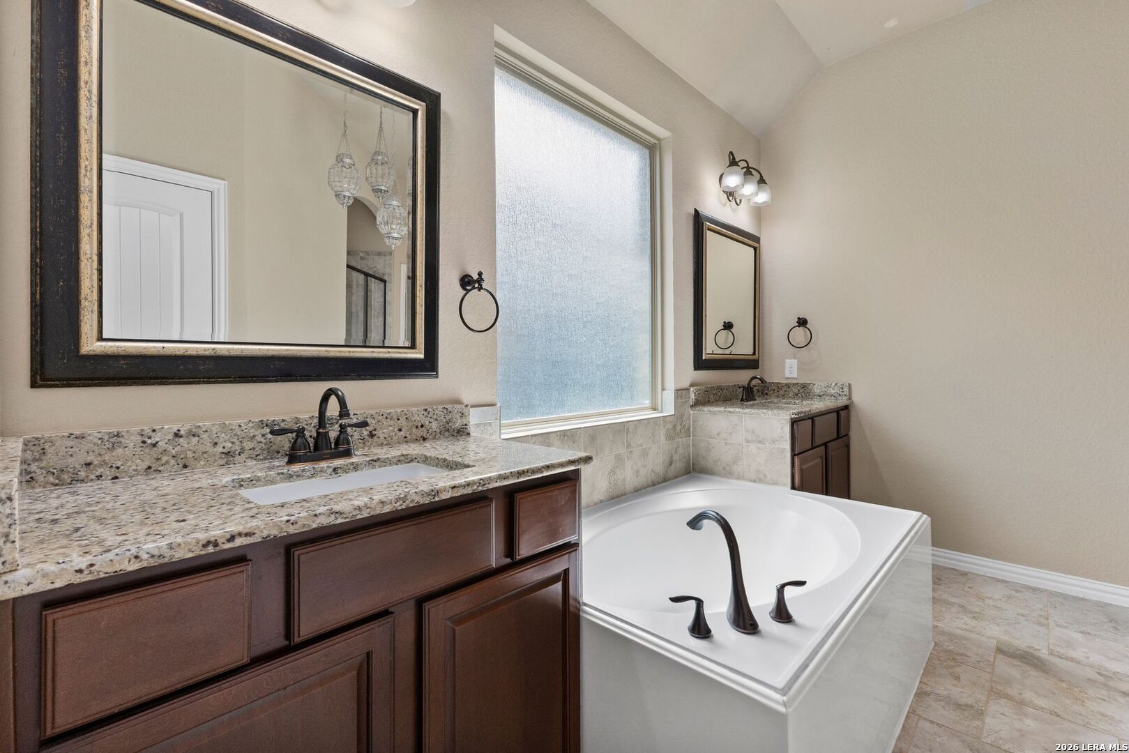 12418 Law Creek San Antonio TX 78254