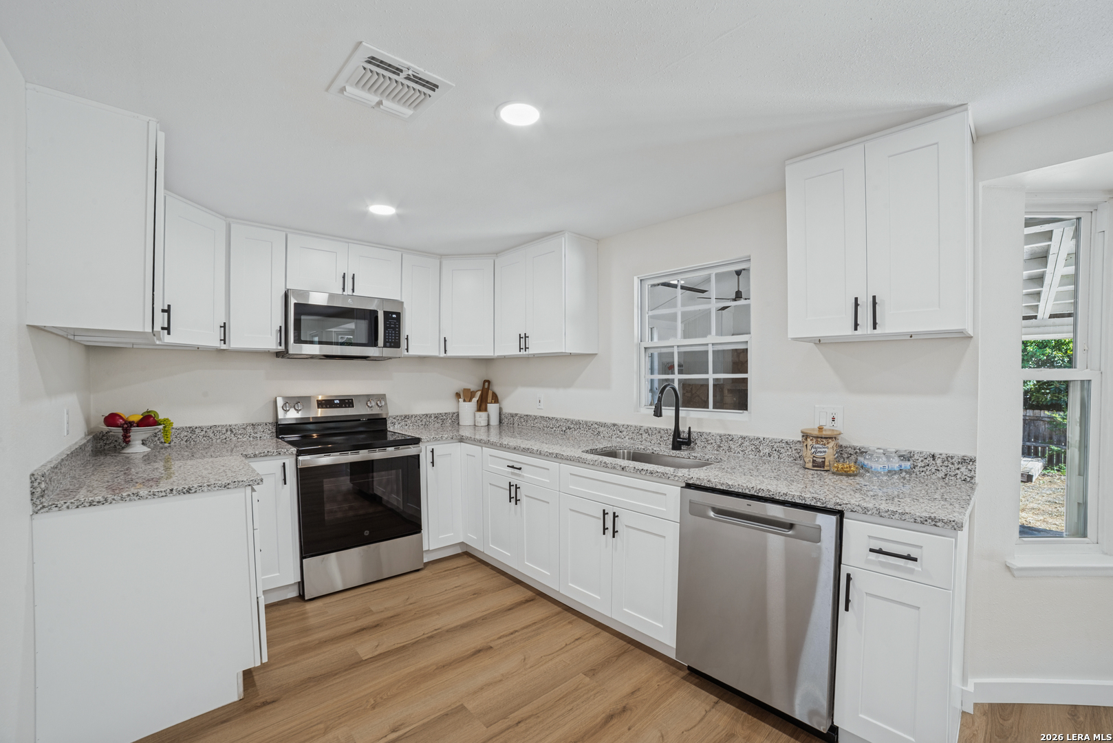1226 Hayloft Lane San Antonio TX 78245