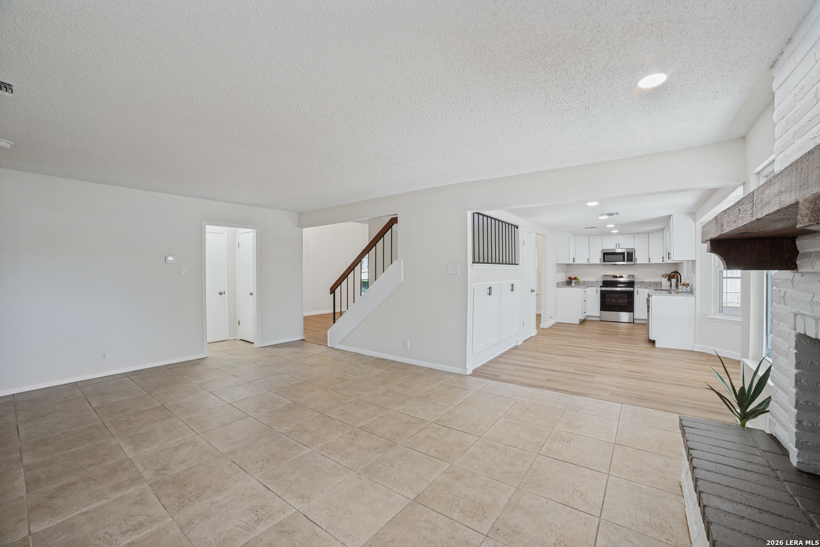 1226 Hayloft Lane San Antonio TX 78245