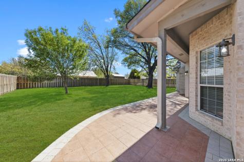 2592 Edgegrove Canyon Lake TX 78133